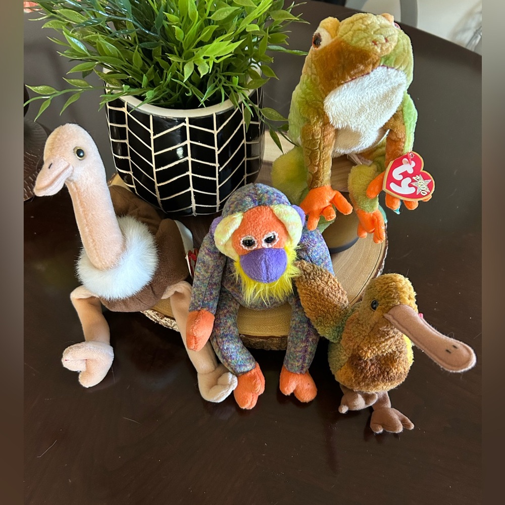 Beanie Babies‎ TY Set of 4 Frog,Orangutan,Ostrich,Kiwi Bird